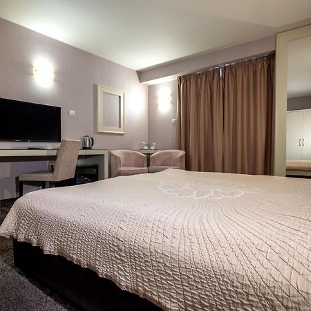 Hotel Concorde Veliko Tarnovo Kültér fotó