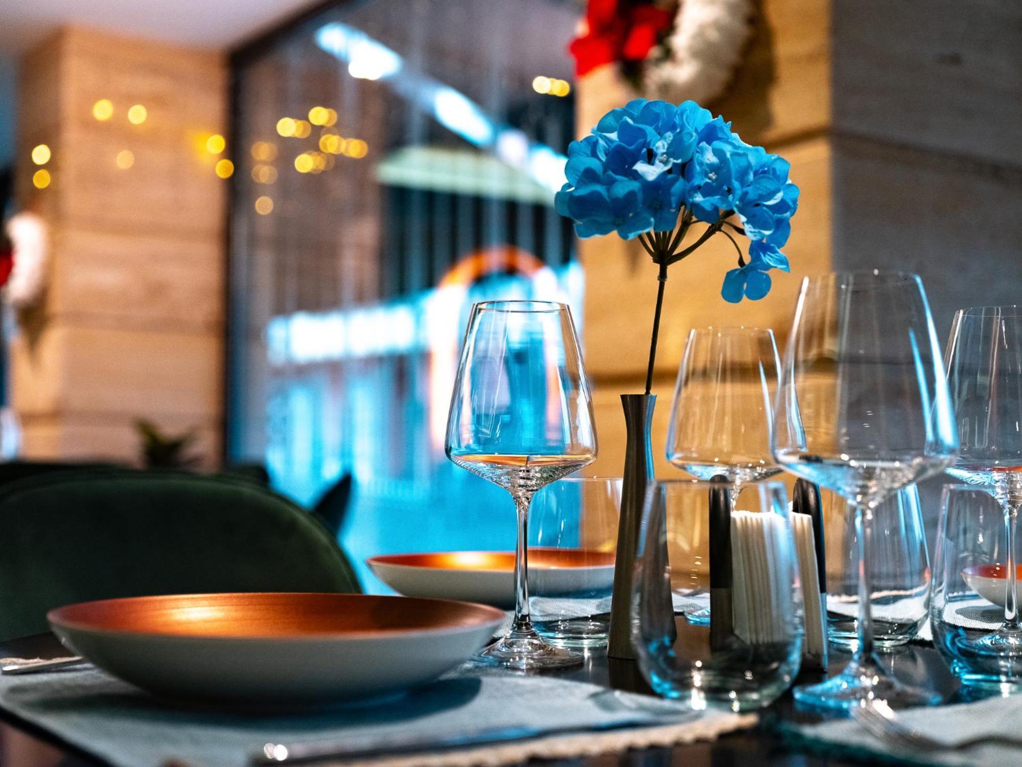 Hotel Concorde Veliko Tarnovo Kültér fotó