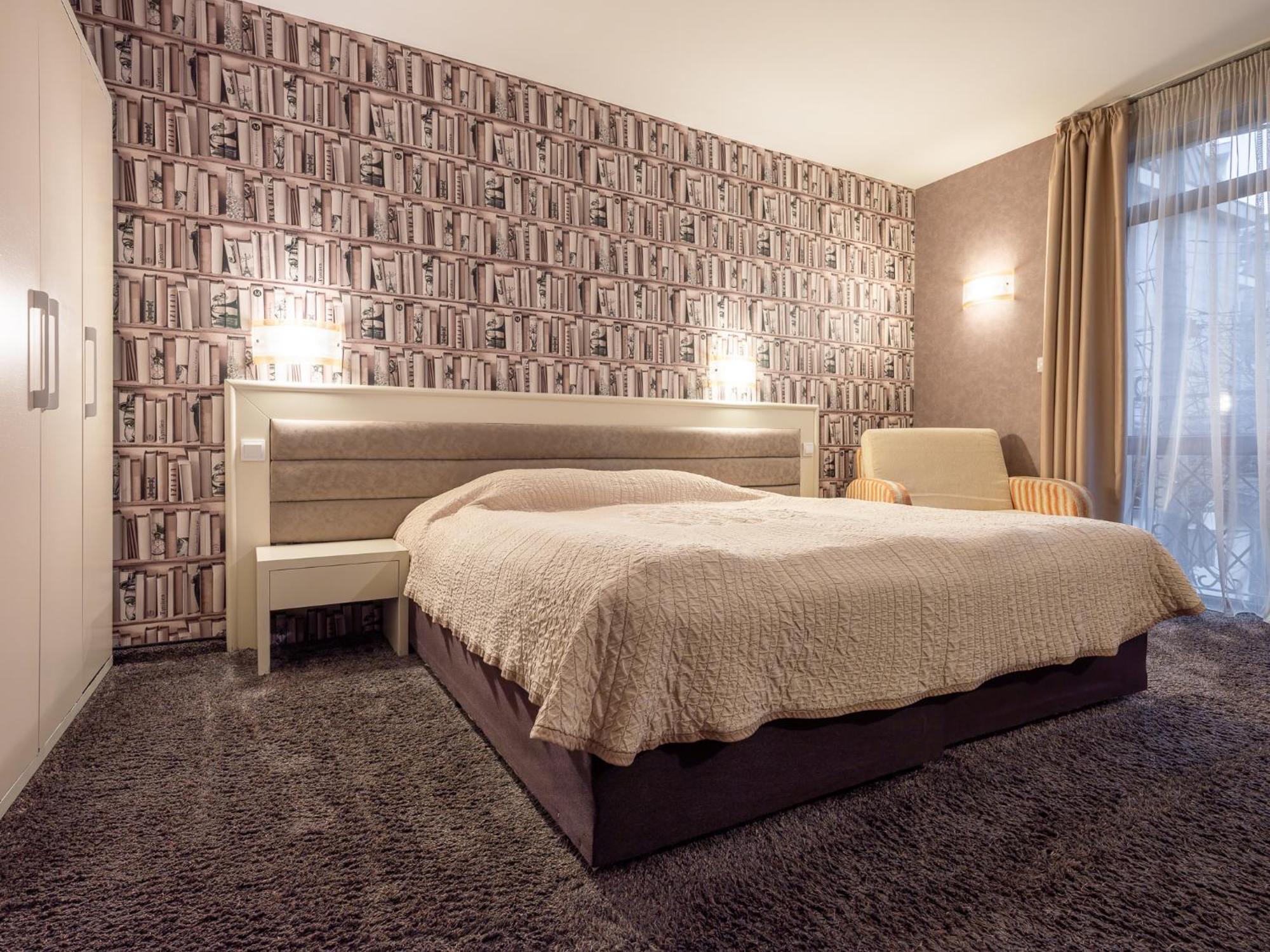 Hotel Concorde Veliko Tarnovo Kültér fotó