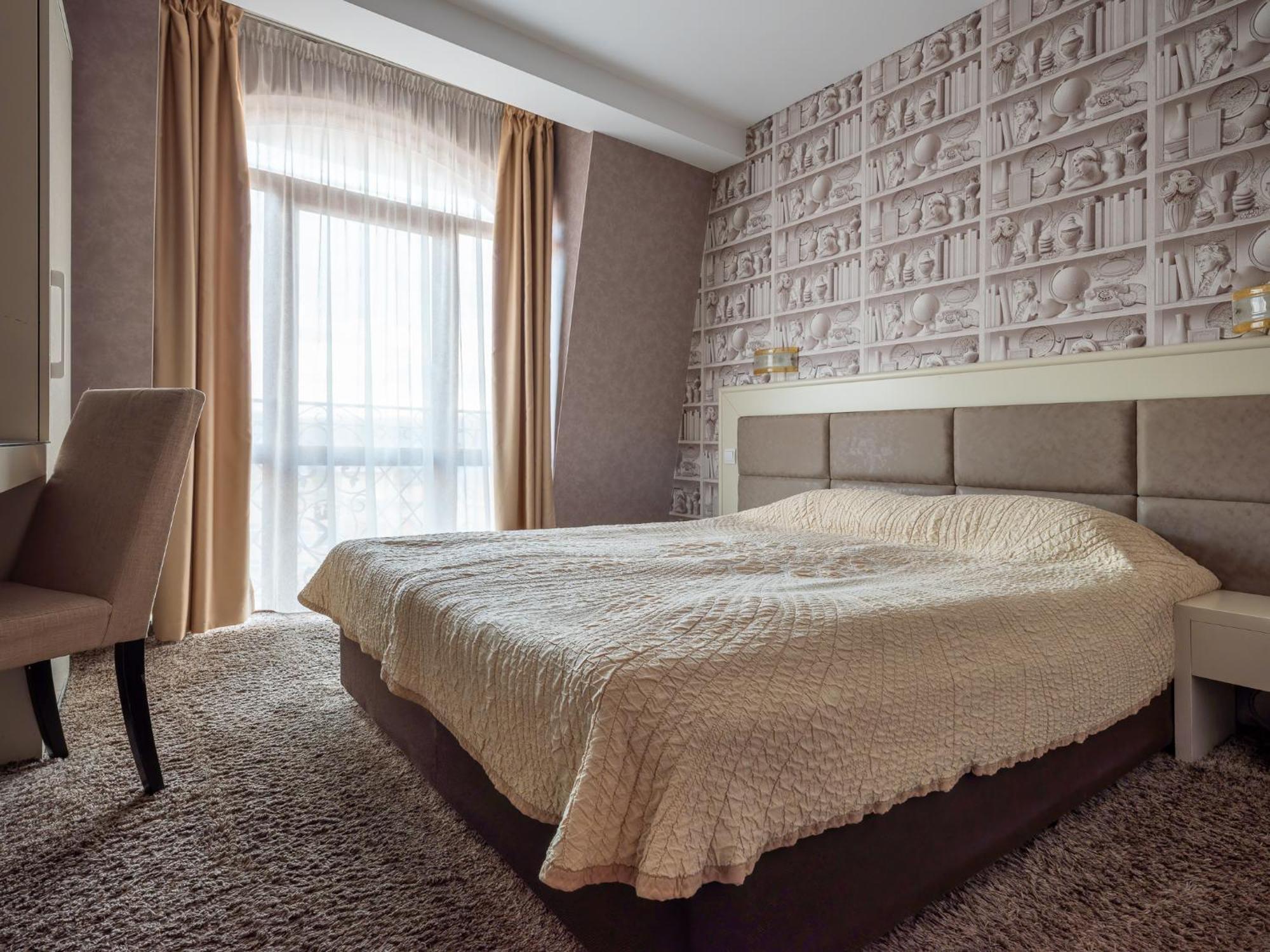Hotel Concorde Veliko Tarnovo Kültér fotó