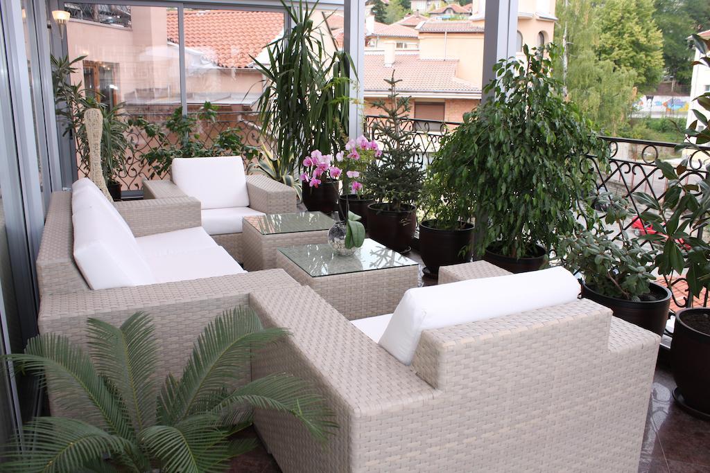 Hotel Concorde Veliko Tarnovo Kültér fotó